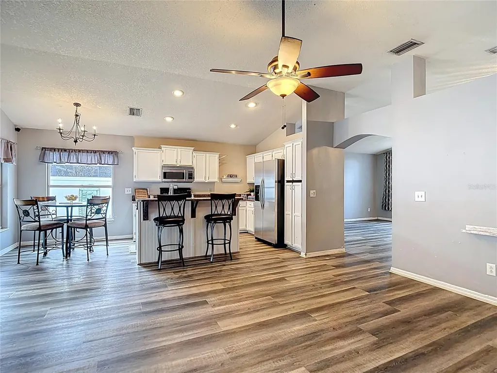 2631 Green Valley Street Valrico FL 33596