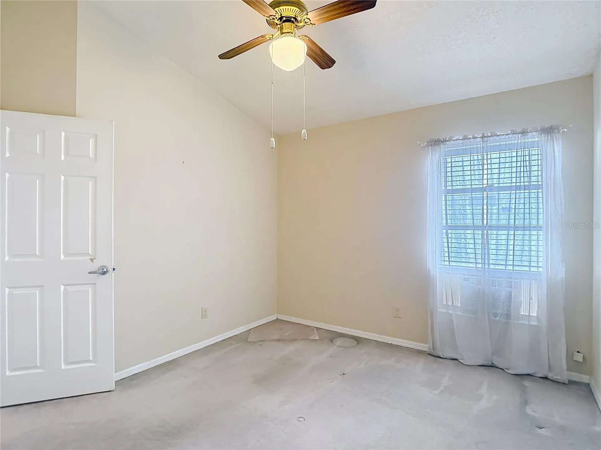 2631 Green Valley Street Valrico FL 33596