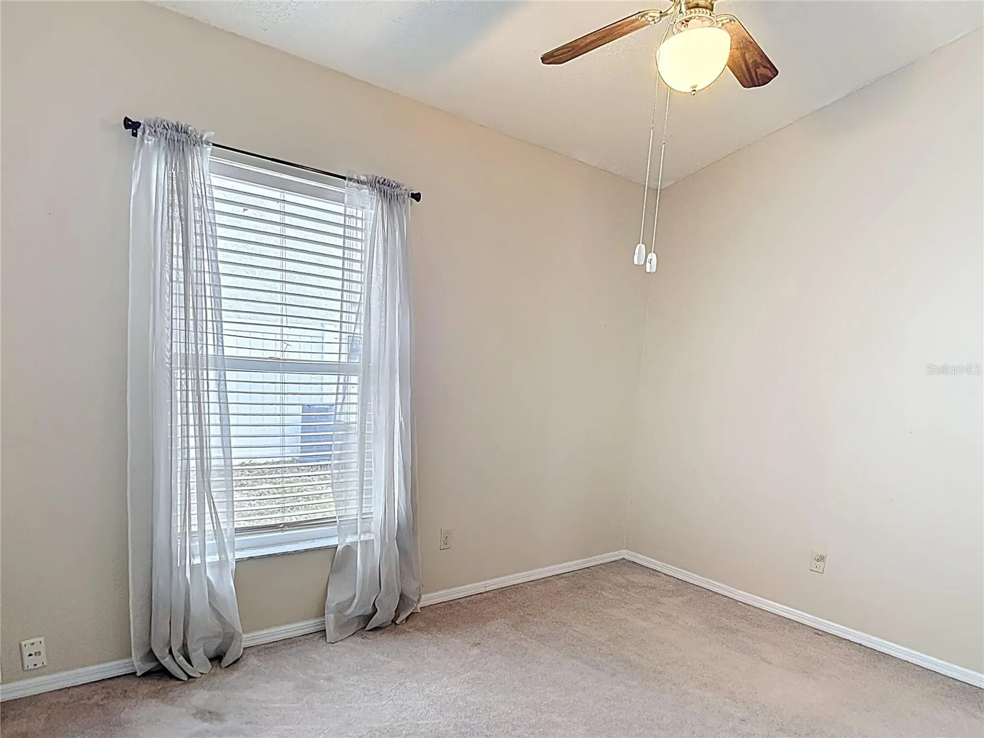 2631 Green Valley Street Valrico FL 33596