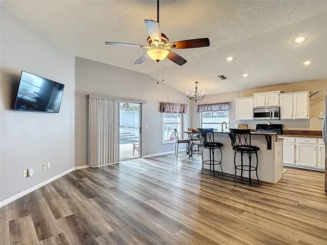2631 Green Valley Street Valrico FL 33596