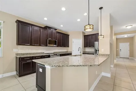 7090 88th Ave N Pinellas Park FL 33782