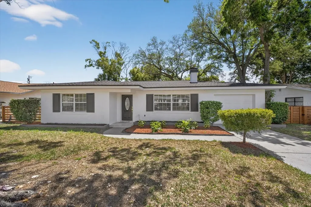 1465 Parkwood Street Clearwater FL 33755
