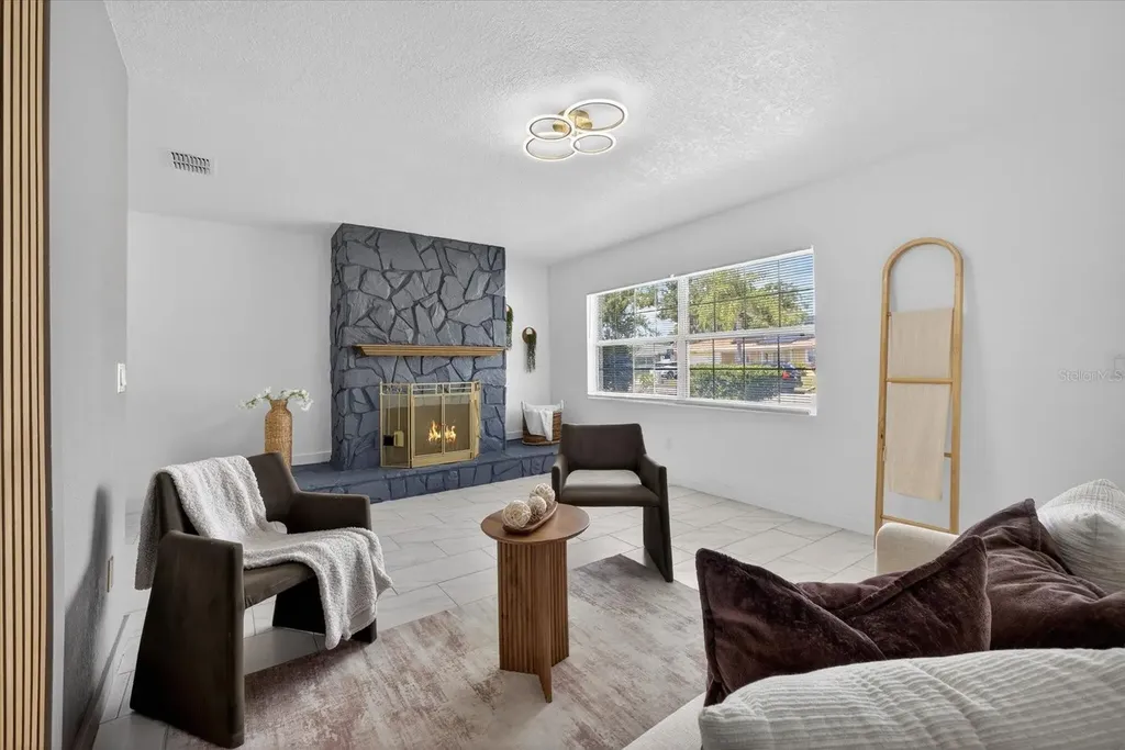 1465 Parkwood Street Clearwater FL 33755