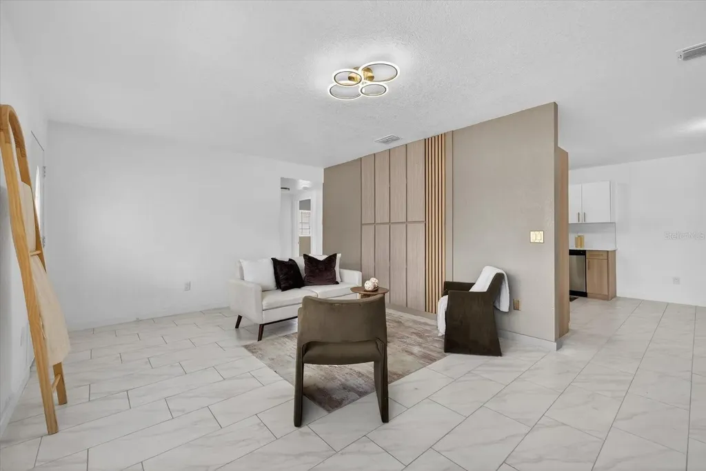 1465 Parkwood Street Clearwater FL 33755