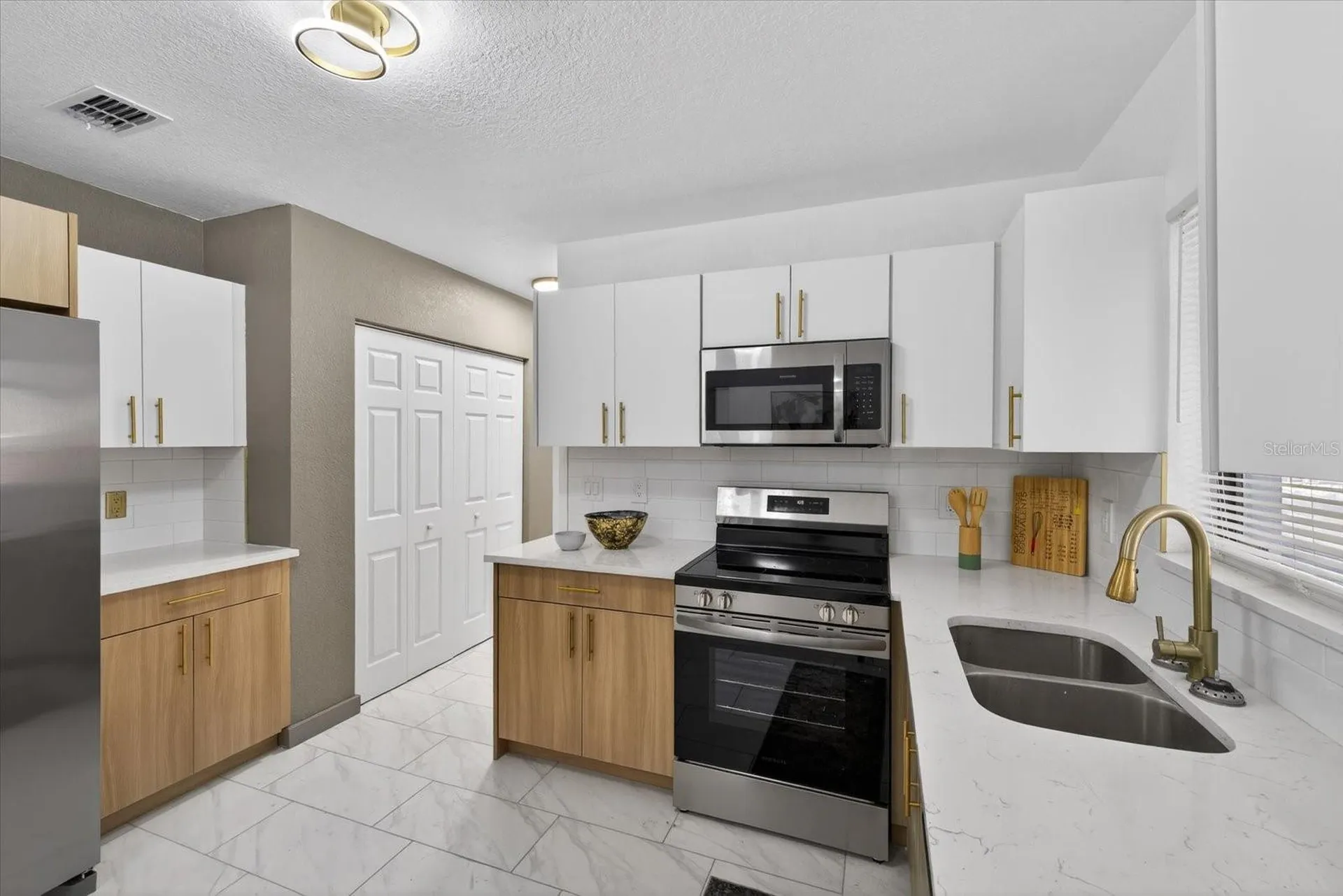 1465 Parkwood Street Clearwater FL 33755