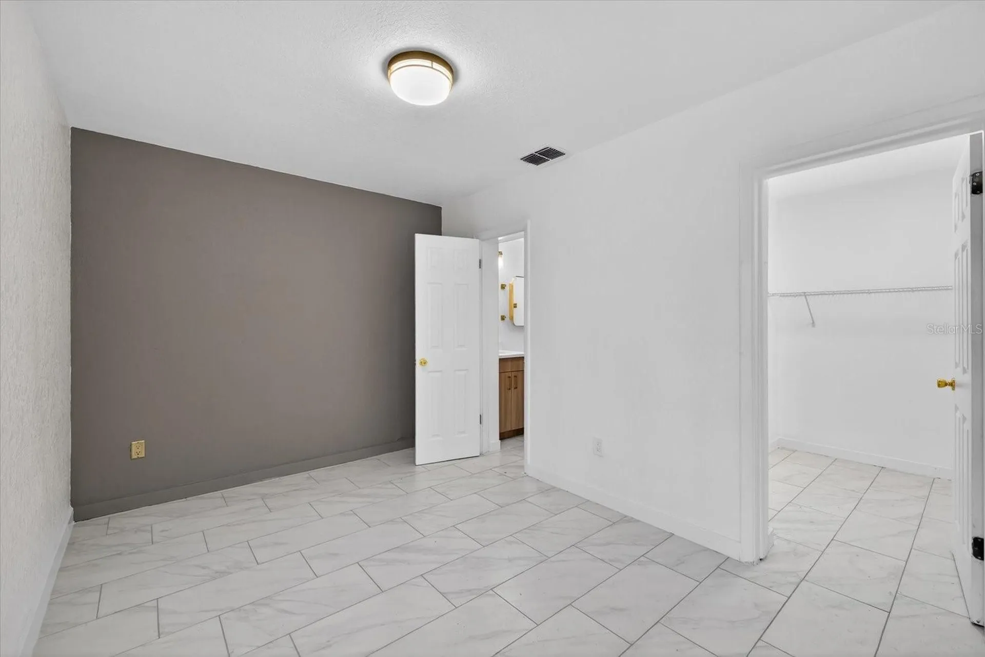 1465 Parkwood Street Clearwater FL 33755