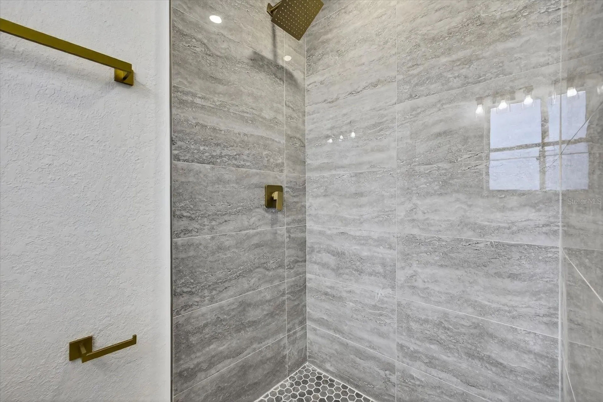 1465 Parkwood Street Clearwater FL 33755