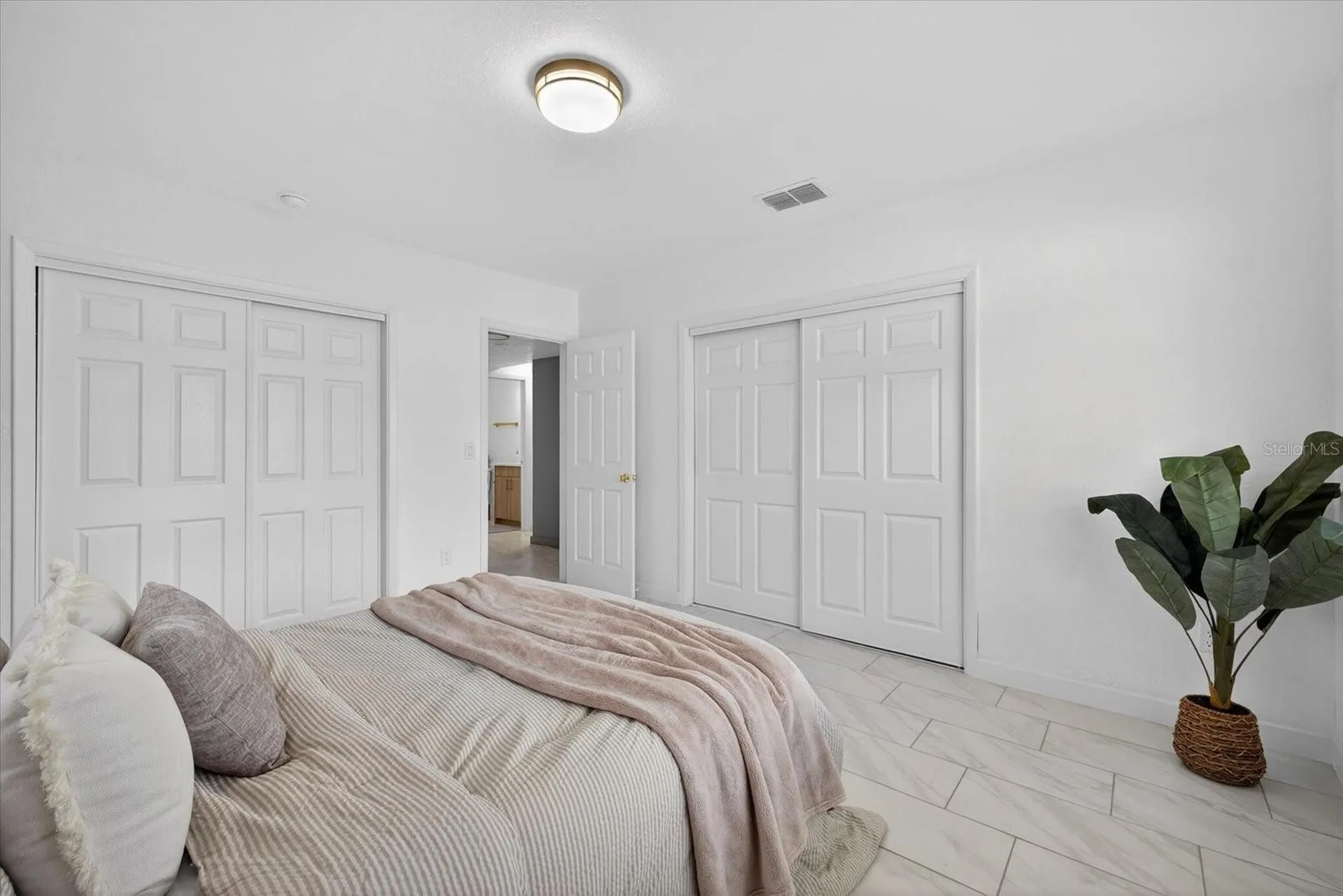 1465 Parkwood Street Clearwater FL 33755