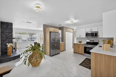 1465 Parkwood Street Clearwater FL 33755