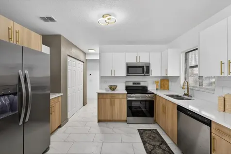 1465 Parkwood Street Clearwater FL 33755