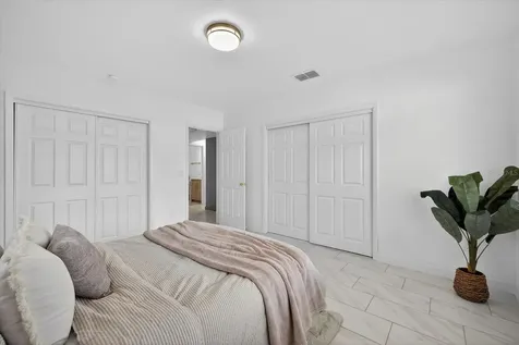 1465 Parkwood Street Clearwater FL 33755