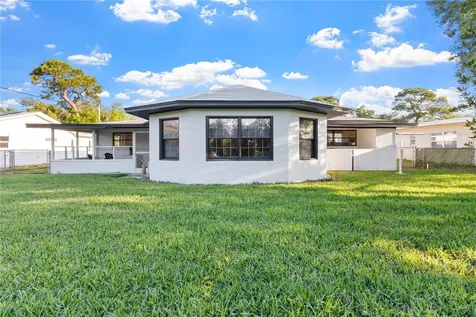 2554 68th Avenue S St Petersburg FL 33712