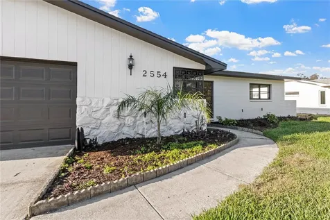 2554 68th Avenue S St Petersburg FL 33712