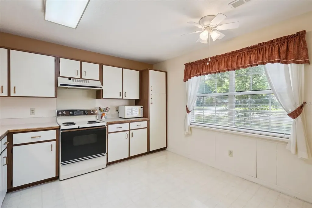 1193 Glen Falls Road Deland FL 32720
