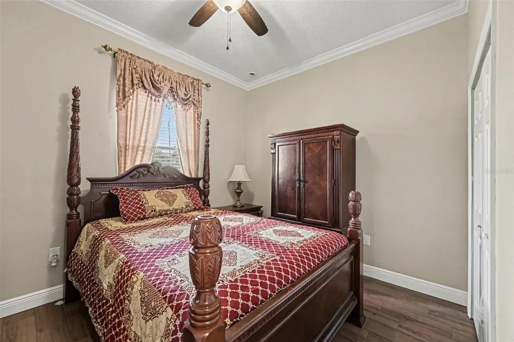 700 Cleaves Street SE Palm Bay FL 32909
