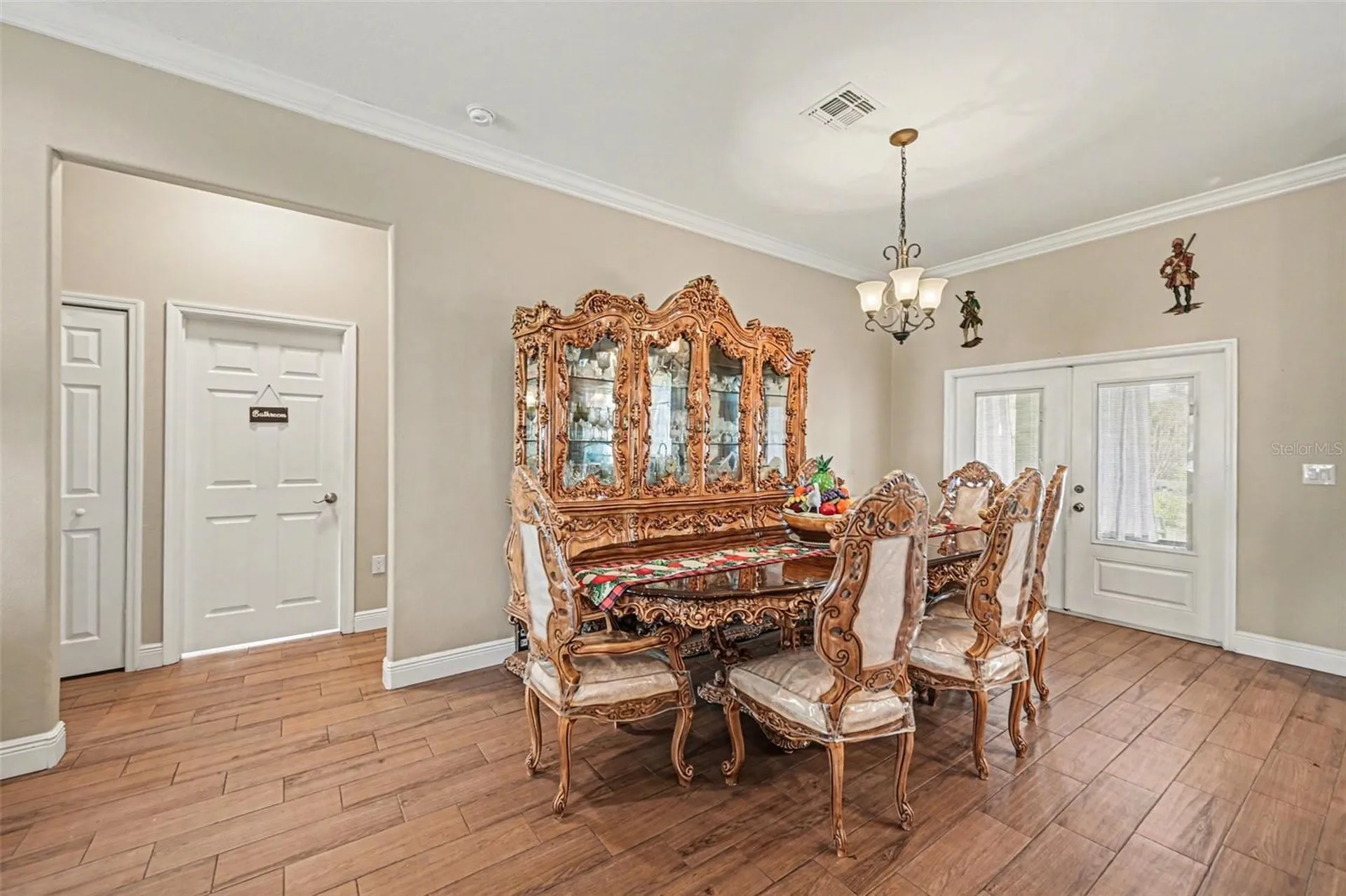 700 Cleaves Street SE Palm Bay FL 32909