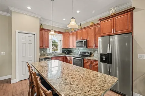 700 Cleaves Street SE Palm Bay FL 32909