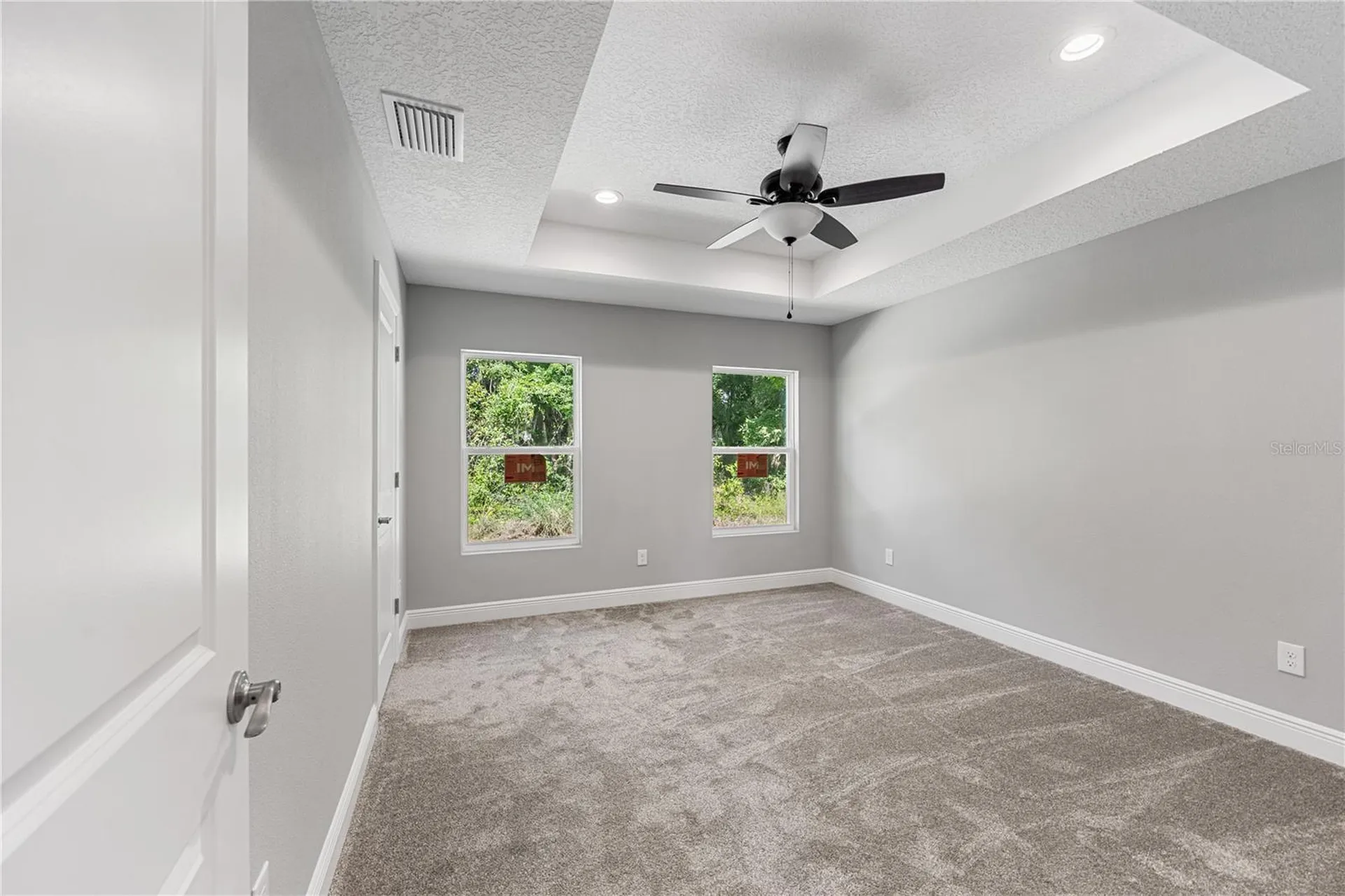 1025 Cr 452a Lake Panasoffkee FL 33538