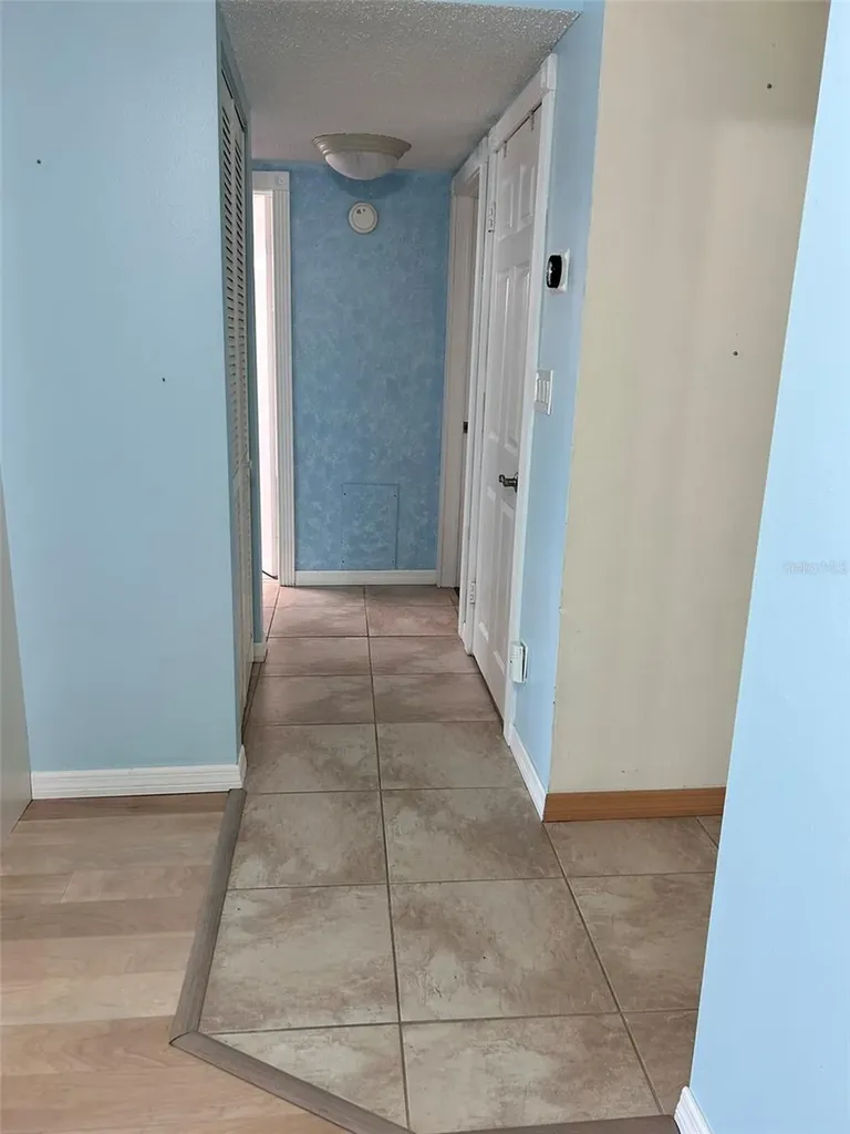 868 Bayway Boulevard Clearwater Beach FL 33767