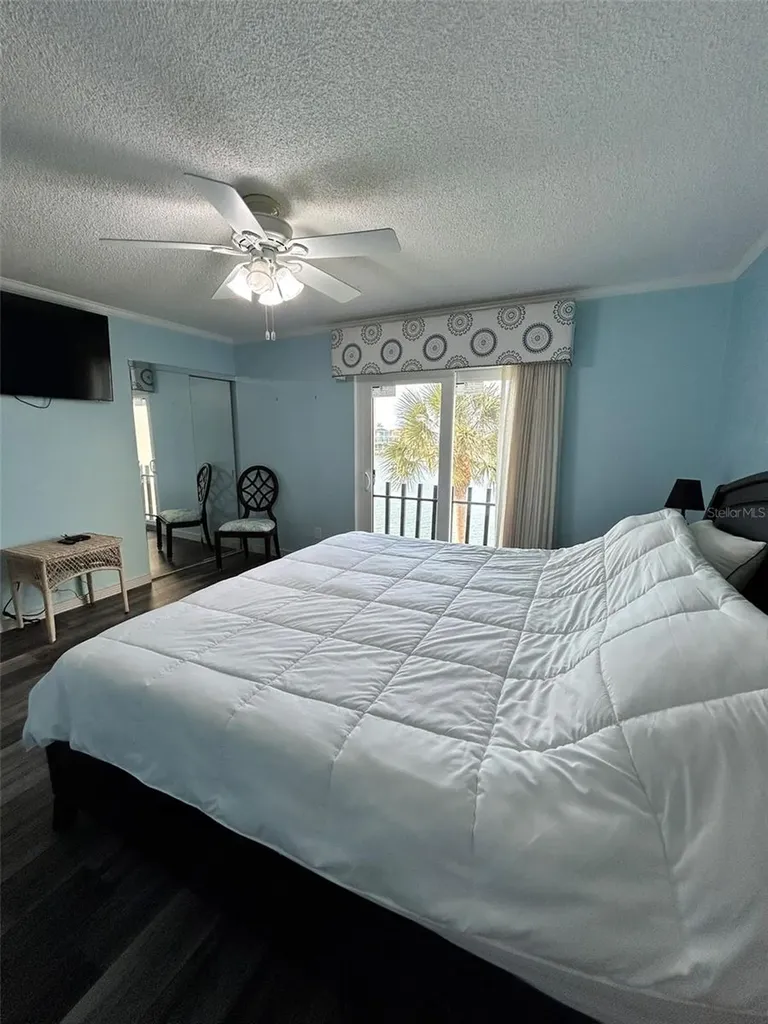 868 Bayway Boulevard Clearwater Beach FL 33767