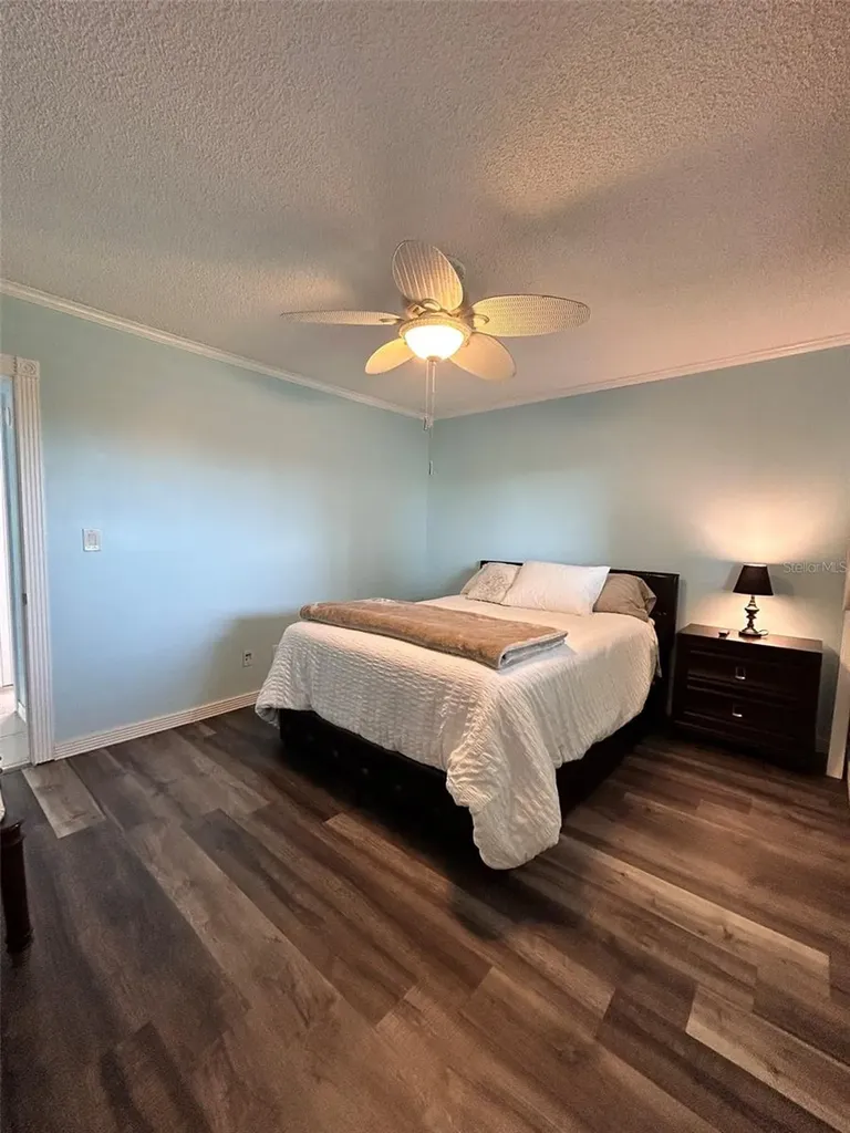 868 Bayway Boulevard Clearwater Beach FL 33767