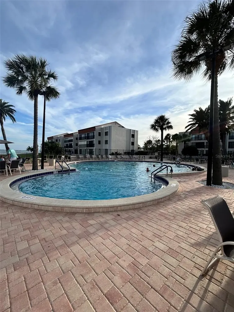 868 Bayway Boulevard Clearwater Beach FL 33767