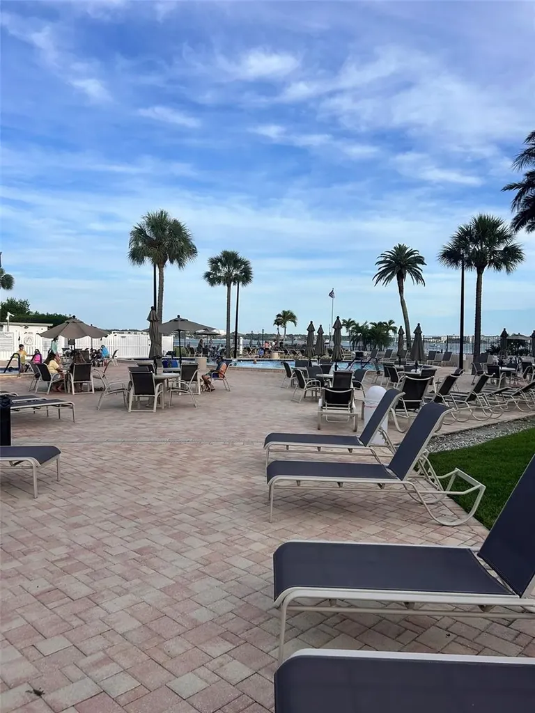 868 Bayway Boulevard Clearwater Beach FL 33767