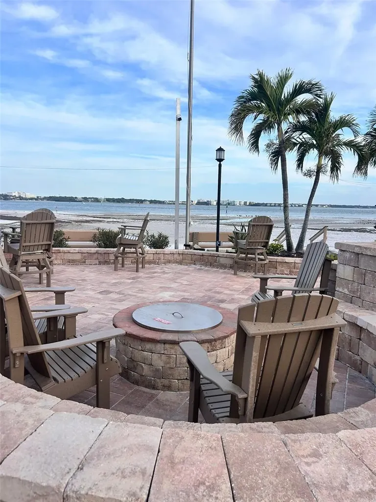 868 Bayway Boulevard Clearwater Beach FL 33767