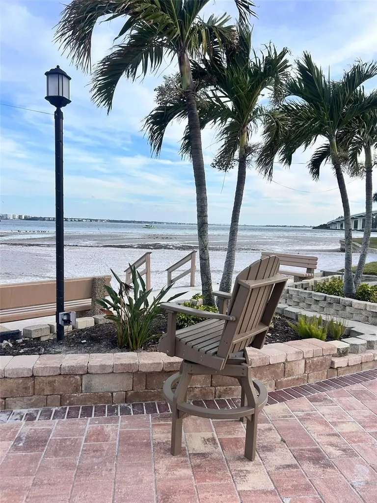 868 Bayway Boulevard Clearwater Beach FL 33767