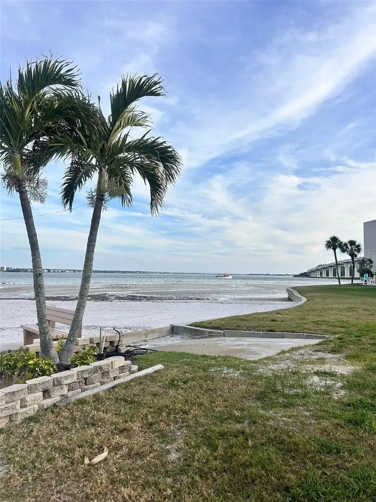 868 Bayway Boulevard Clearwater Beach FL 33767