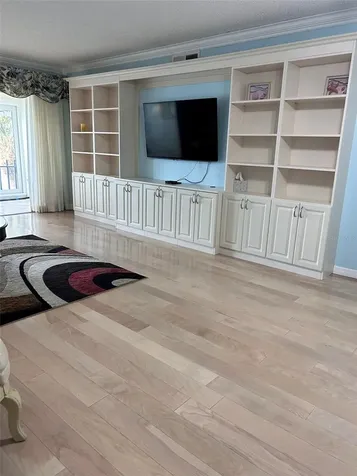 868 Bayway Boulevard Clearwater Beach FL 33767