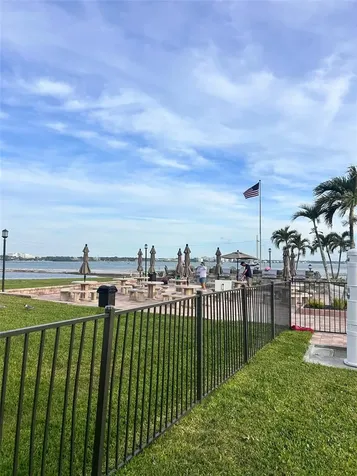 868 Bayway Boulevard Clearwater Beach FL 33767