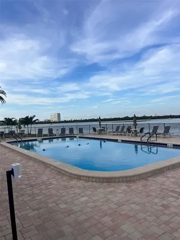 868 Bayway Boulevard Clearwater Beach FL 33767