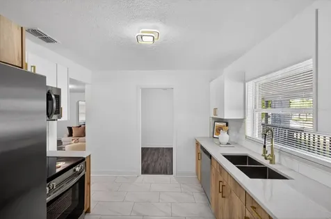 712 S Crest Avenue Clearwater FL 33756
