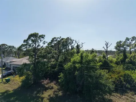 274 Sweetwater Drive Rotonda West FL 33947