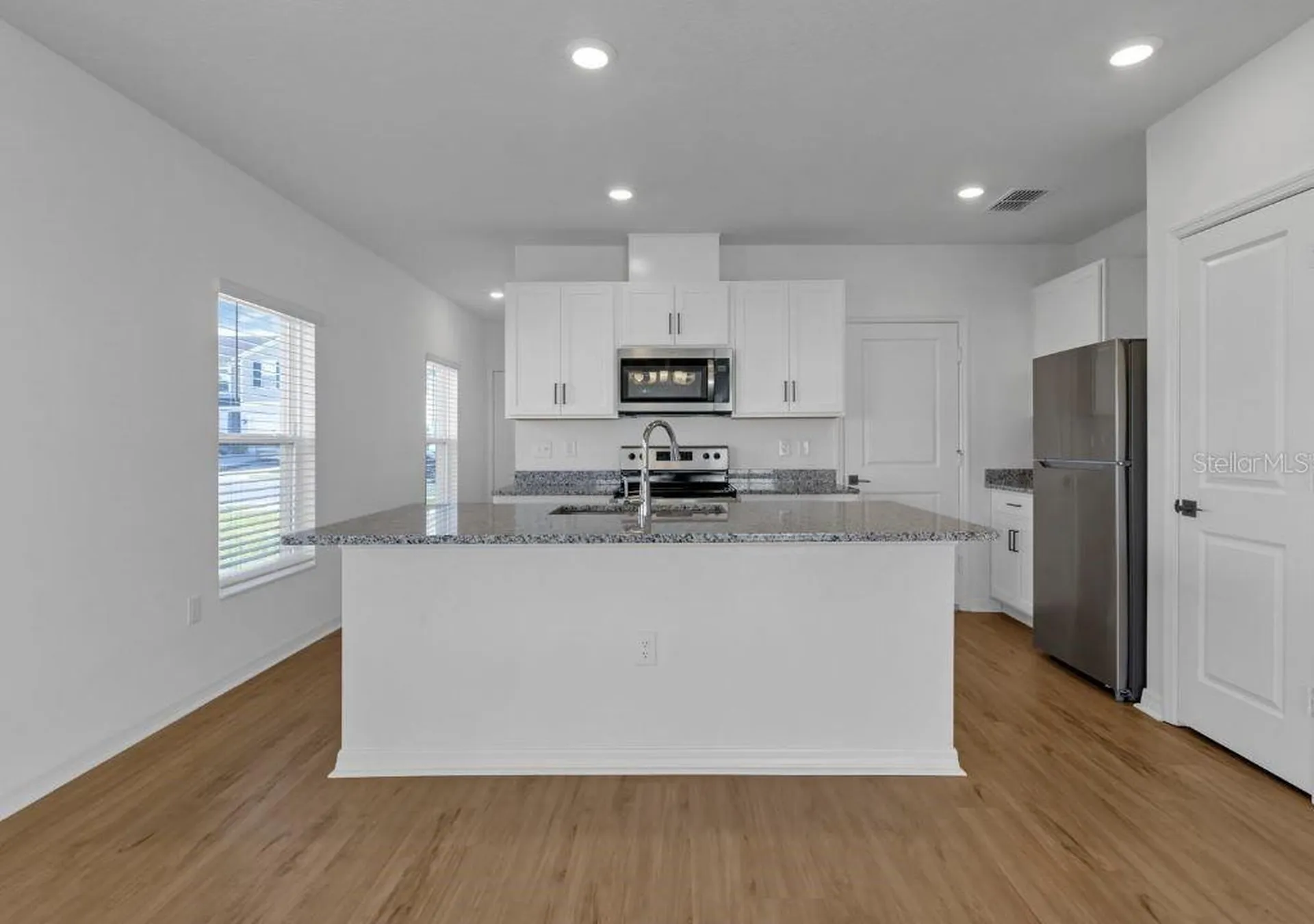 1513 Mirabella Circle Davenport FL 33897