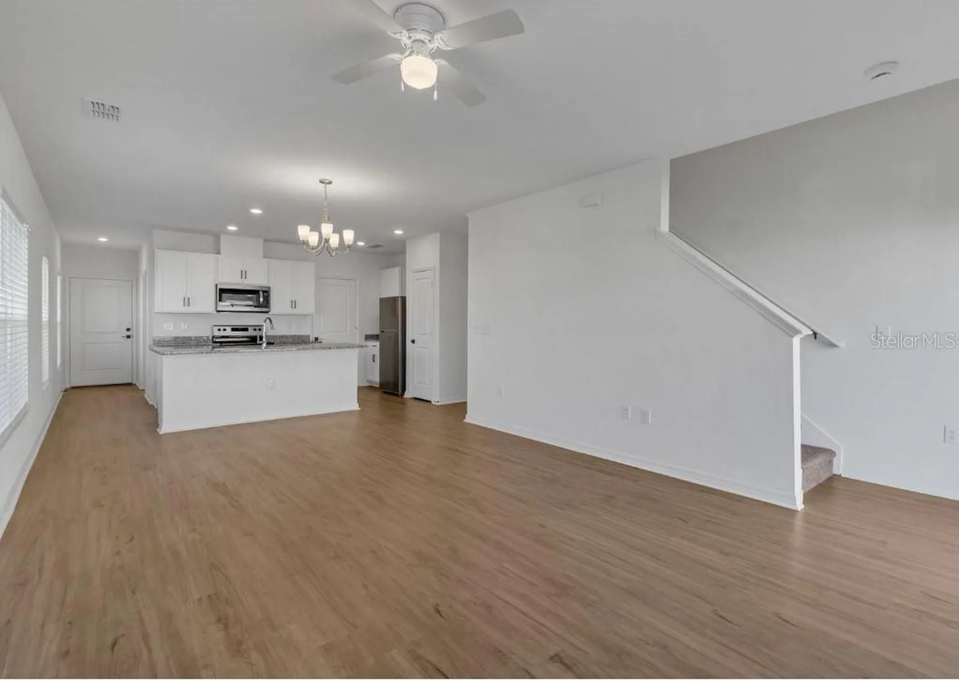 1513 Mirabella Circle Davenport FL 33897
