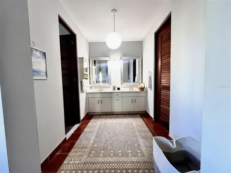 Principal E1 Lakeside Villas Vega Alta PR 00692