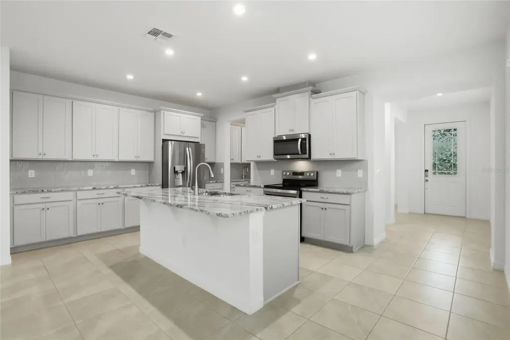16396 Prairie School Drive Winter Garden FL 34787