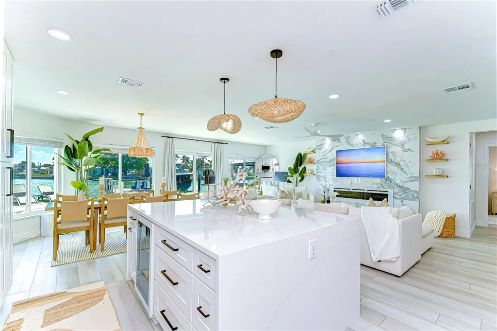 728 Pruitt Drive Madeira Beach FL 33708
