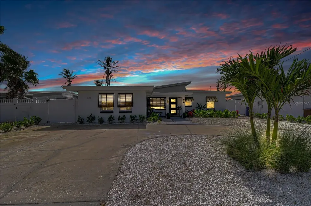 728 Pruitt Drive Madeira Beach FL 33708