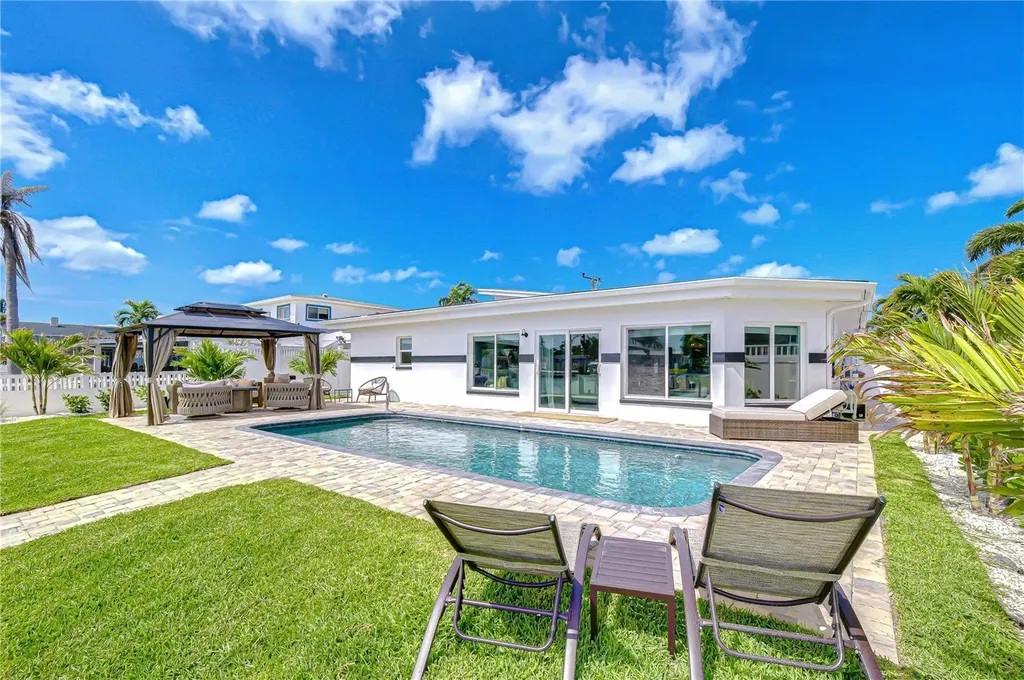 728 Pruitt Drive Madeira Beach FL 33708