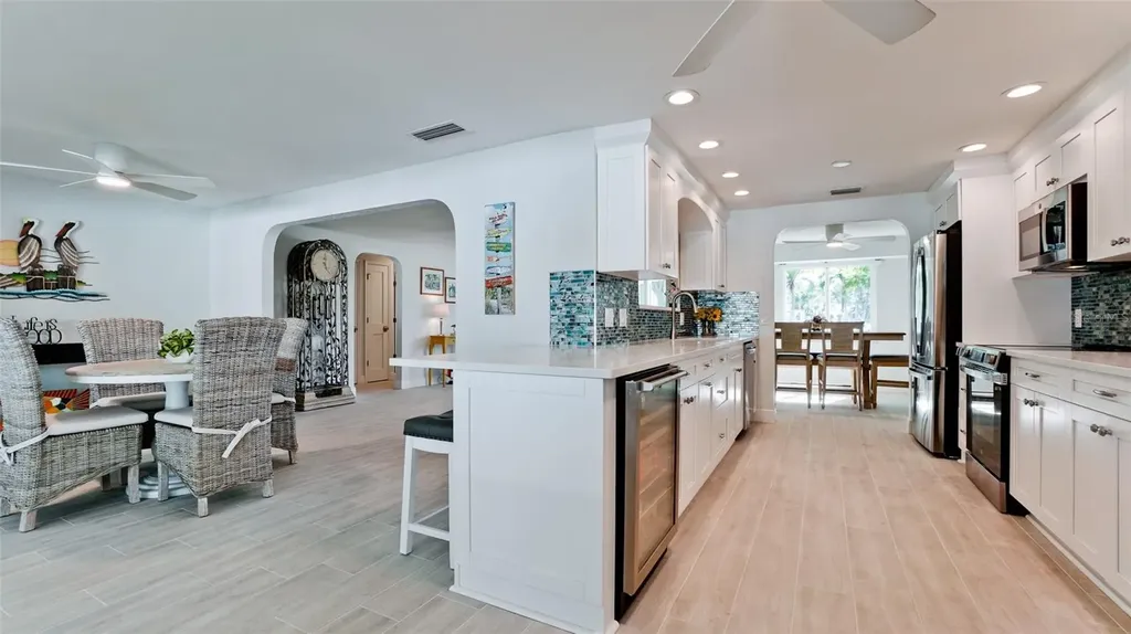 504 69th Street Holmes Beach FL 34217