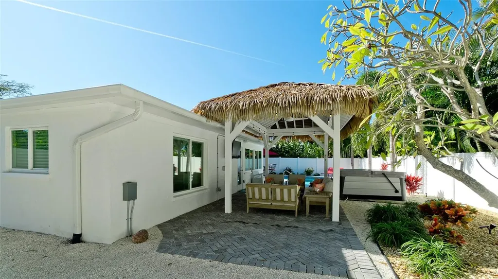 504 69th Street Holmes Beach FL 34217