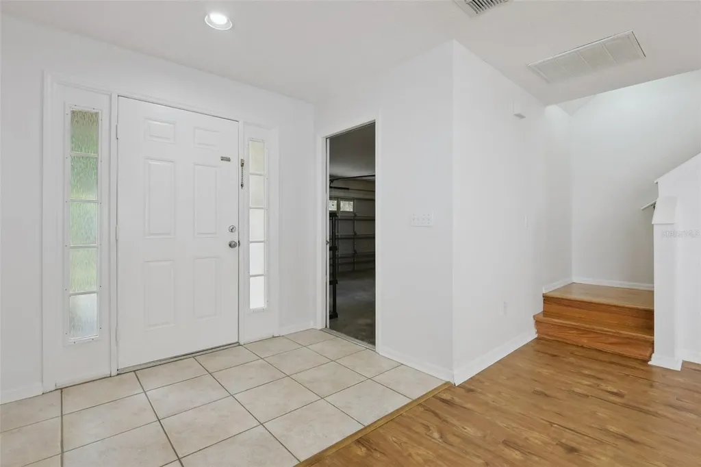 5609 Tanagergrove Way Lithia FL 33547
