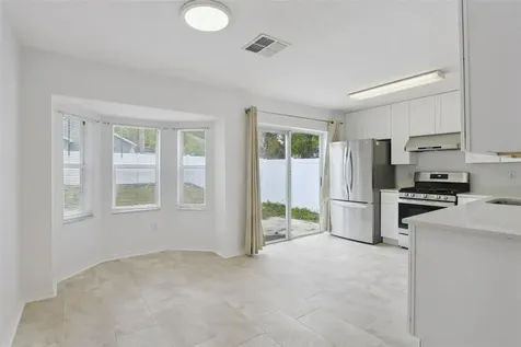 5609 Tanagergrove Way Lithia FL 33547