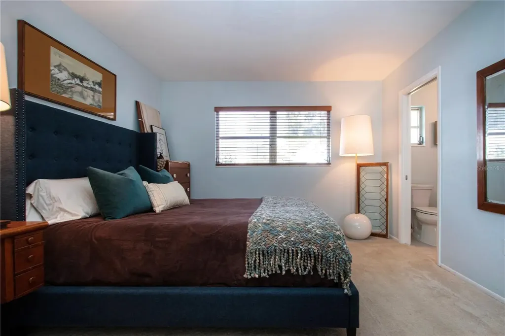 3252 Westford Lane Sarasota FL 34231