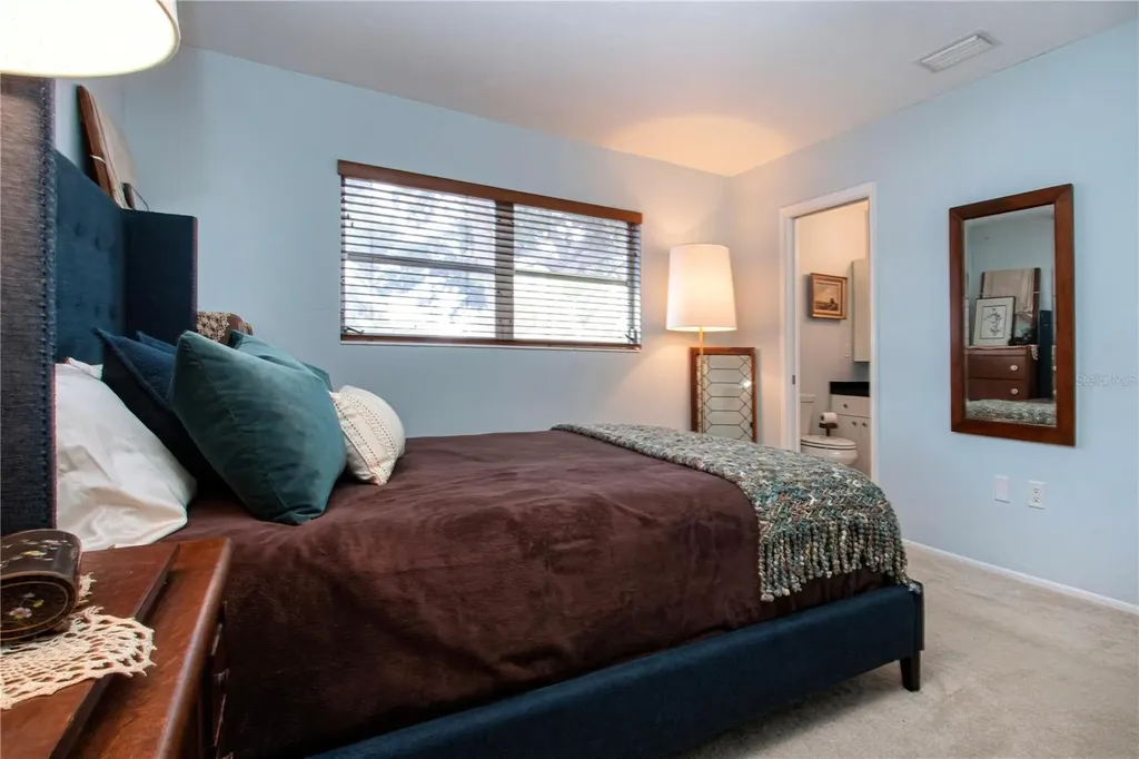 3252 Westford Lane Sarasota FL 34231