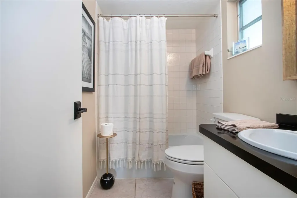 3252 Westford Lane Sarasota FL 34231
