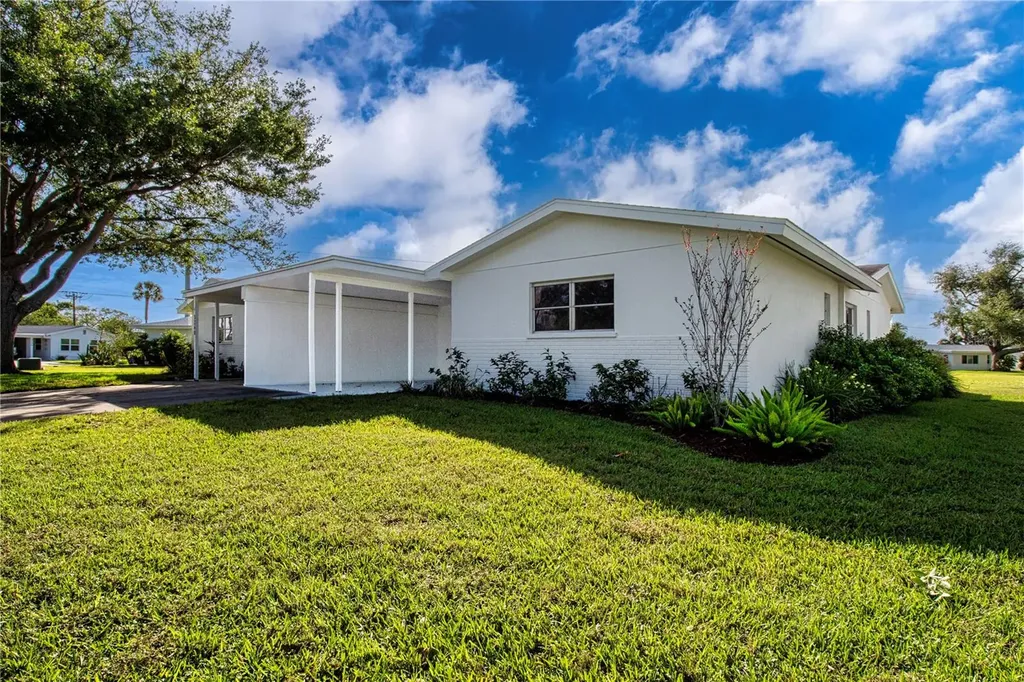 3252 Westford Lane Sarasota FL 34231